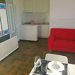 Marotta, 50 Mt Dal Mare, Aria Condizionata, Wi-fi Gratuita, Parcheggio, 2 Camere, 6 Letti, *