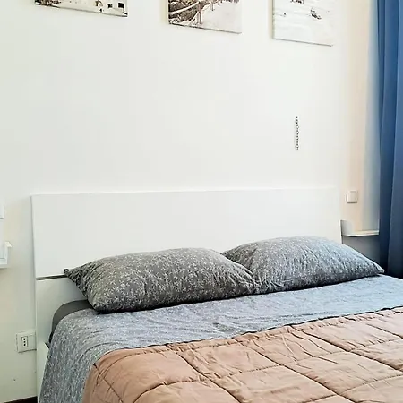 Lejlighed Marotta, 50 Mt Dal Mare, Sea & Apartments, Sea&business, Clima, Wi-fi Veloce, Parking, 2 Camere, 6 Letti Marotta