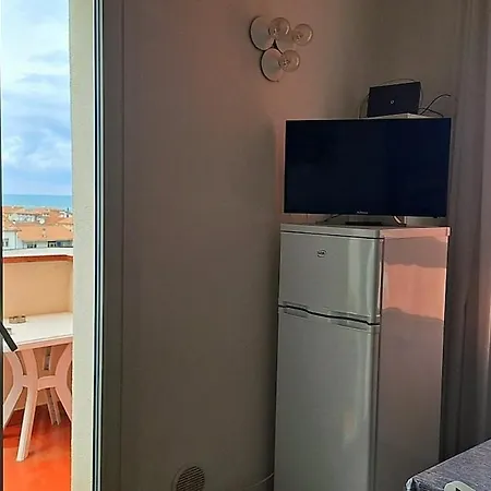 Marotta, 50 Mt Dal Mare, Sea & Apartments, Sea&business, Clima, Wi-fi Veloce, Parking, 2 Camere, 6 Letti Lejlighed