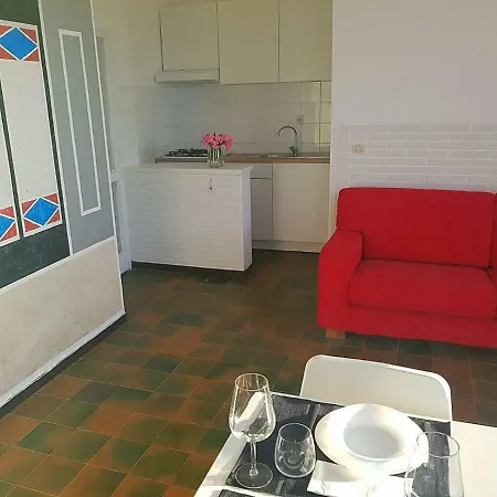 Marotta, 50 Mt Dal Mare, Sea & Apartments, Sea&business, Clima, Wi-fi Veloce, Parking, 2 Camere, 6 Letti *