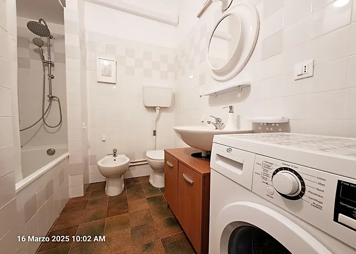 Marotta, 50 Mt Dal Mare, Aria Condizionata, Wi-Fi Gratuita, 2 Camere, 6 Letti, Apartment Marotta