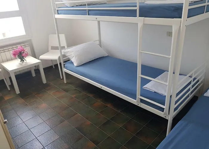 Marotta, 50 Mt Dal Mare, Aria Condizionata, Wi-Fi Gratuita, 2 Camere, 6 Letti, Apartment *